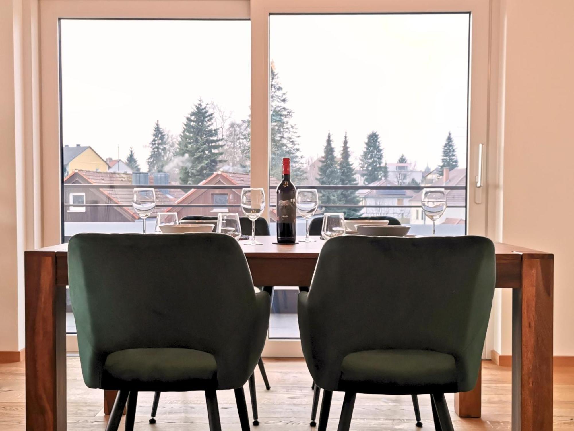 Apartament Fynbos Penthouse Deluxe, Balkon, Parkplatz Straubing Zewnętrze zdjęcie